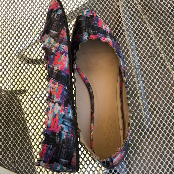 Nicole Miller Shoes size 8.5 - Picture 3 of 8